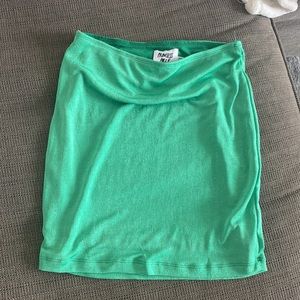 PRINCESS POLLY green sparkles skirt 💖